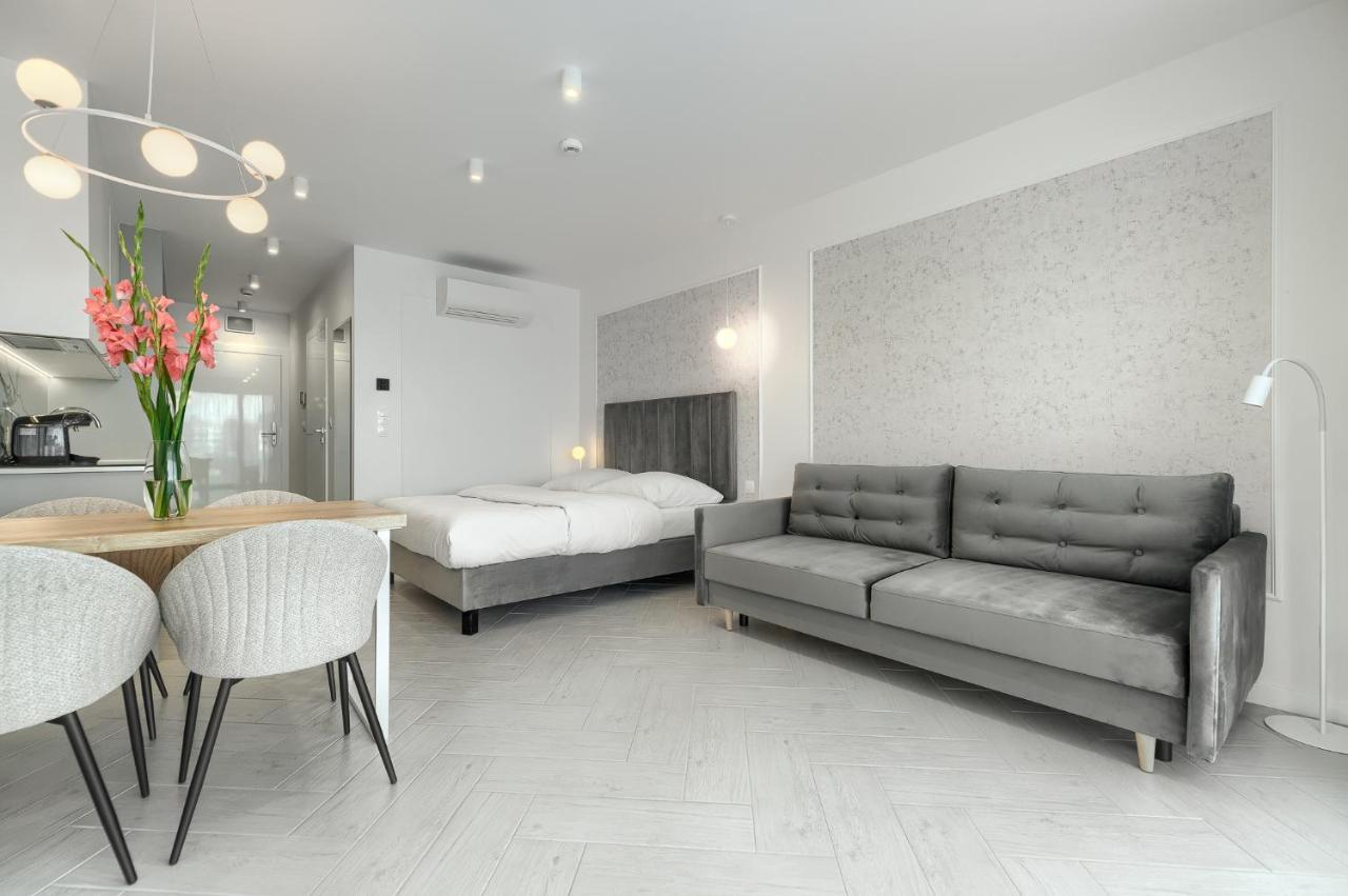 Sea & Lake - City Apartments ミエルノ エクステリア 写真