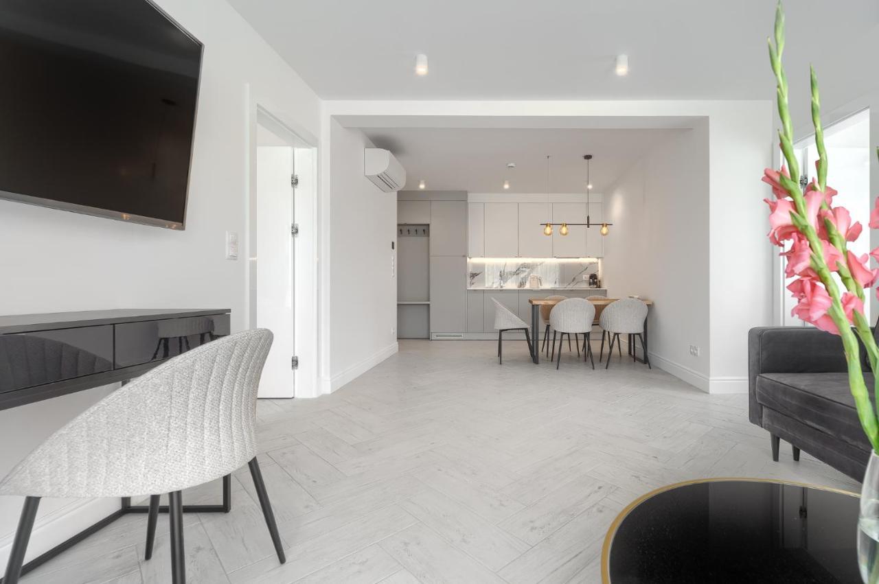 Sea & Lake - City Apartments ミエルノ エクステリア 写真
