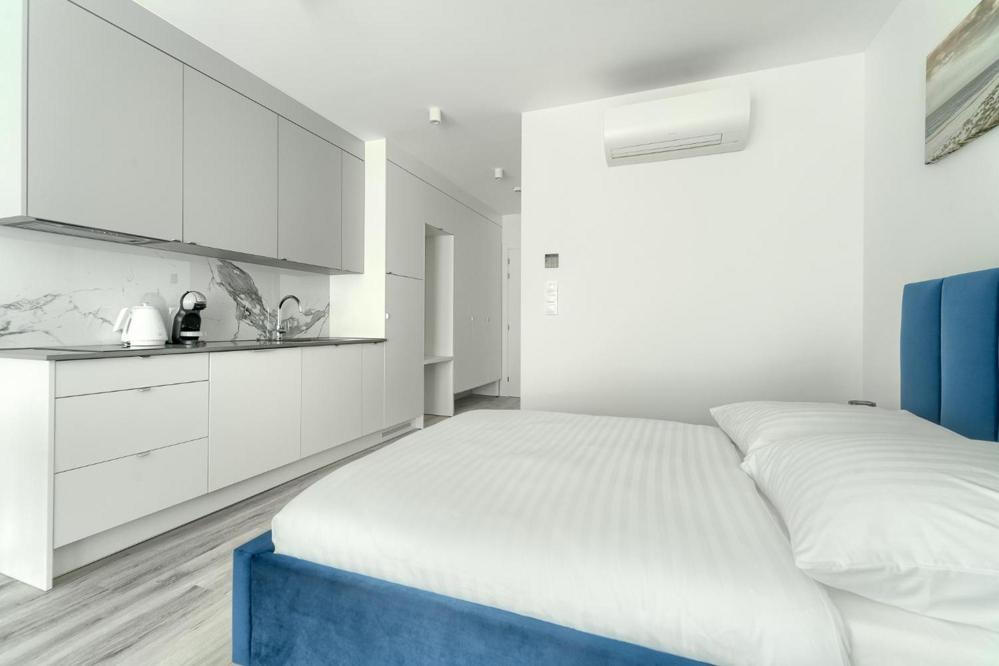 Sea & Lake - City Apartments ミエルノ エクステリア 写真