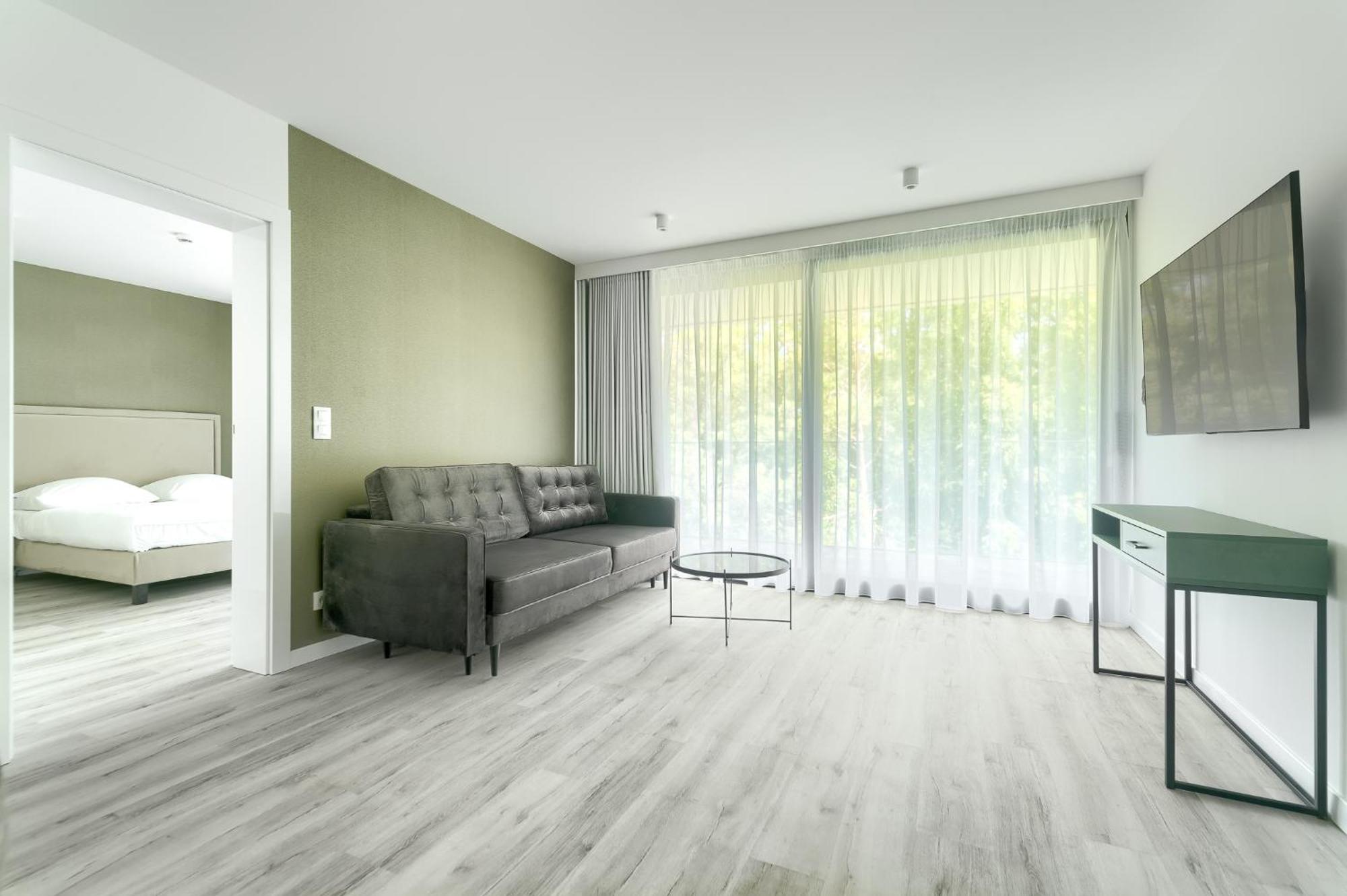 Sea & Lake - City Apartments ミエルノ エクステリア 写真