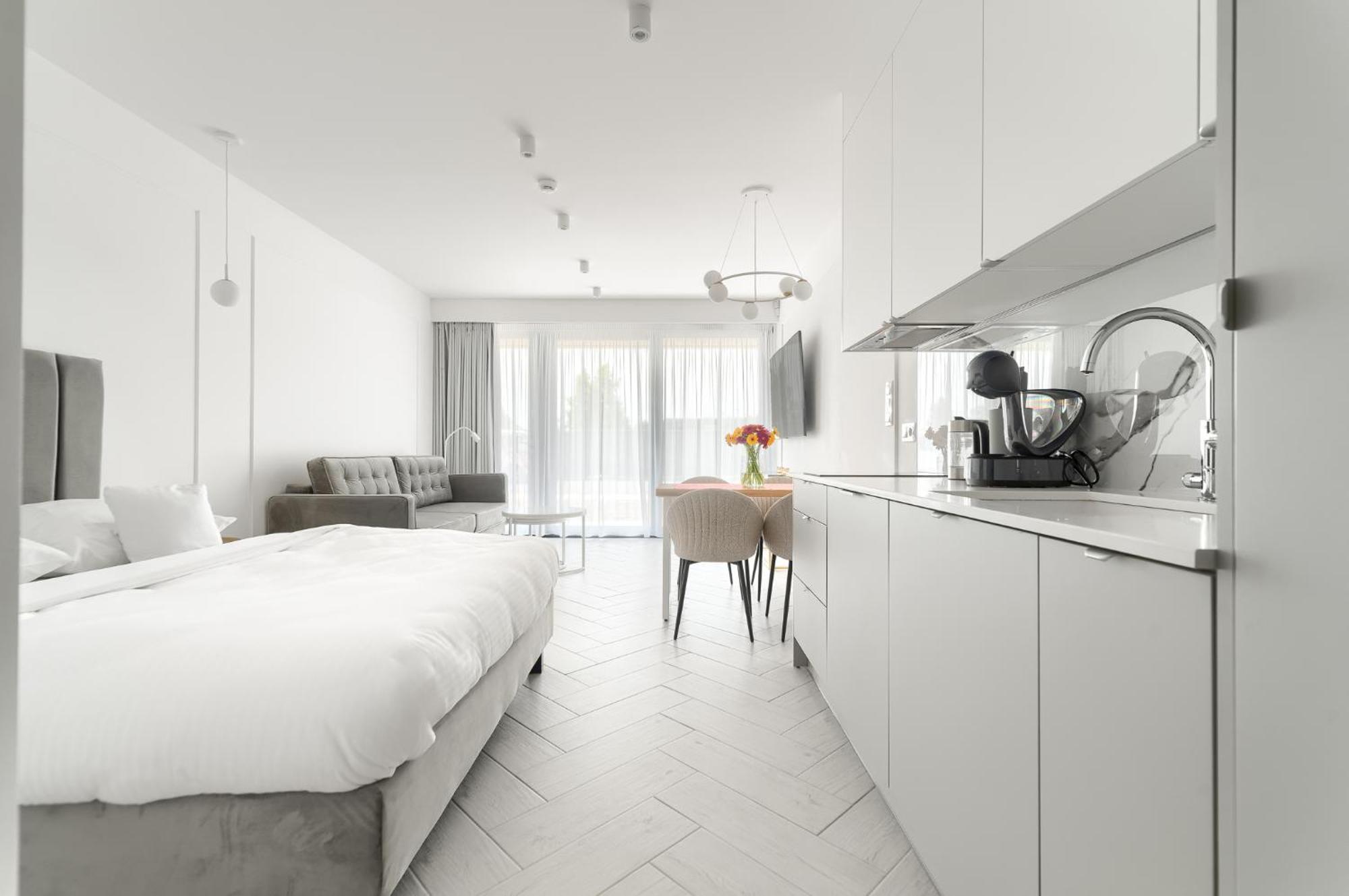 Sea & Lake - City Apartments ミエルノ エクステリア 写真