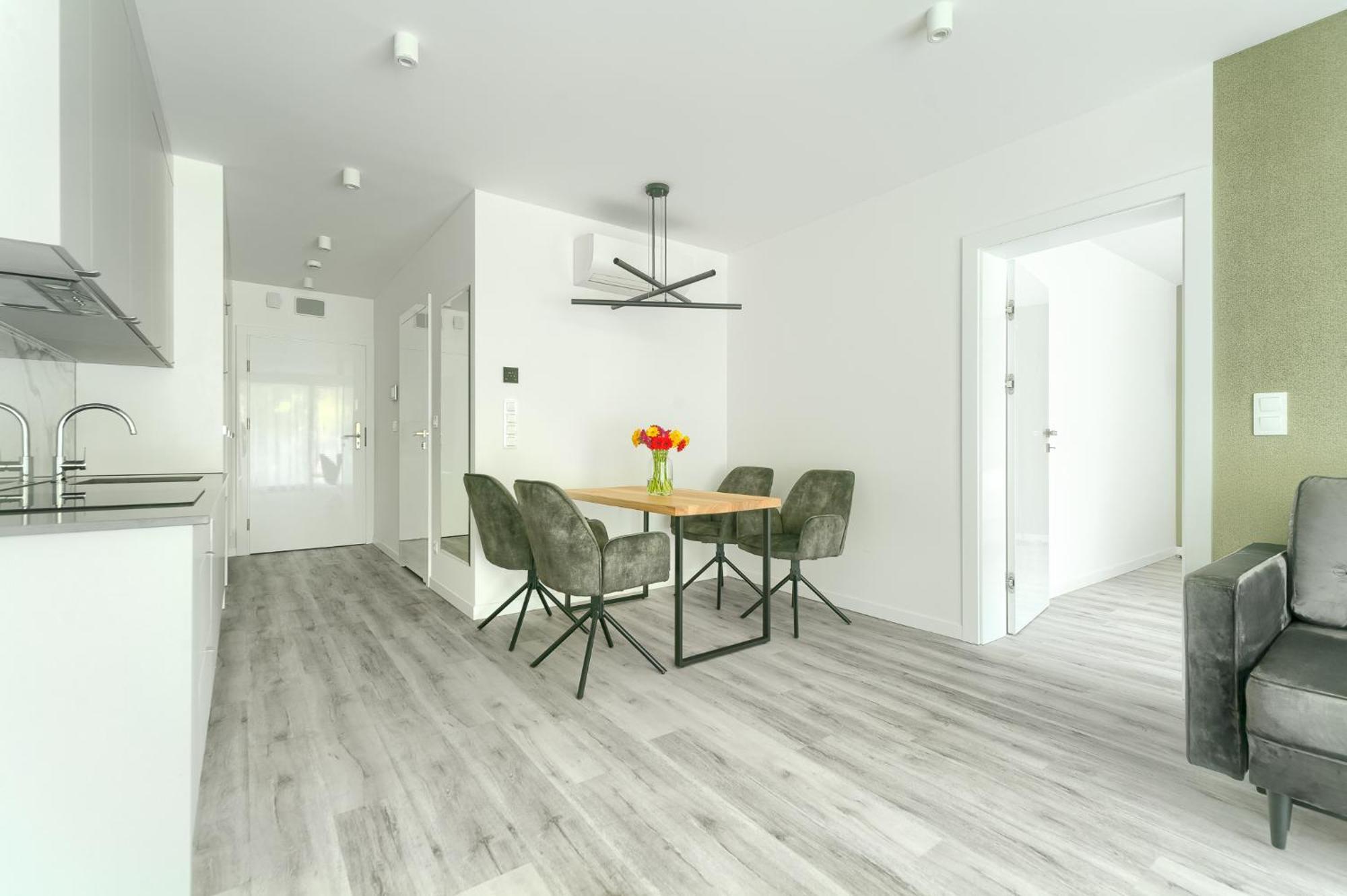 Sea & Lake - City Apartments ミエルノ エクステリア 写真
